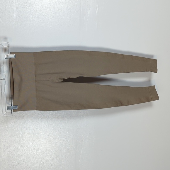 Set Active 3/4 Length Leggings - Picture 1 of 6